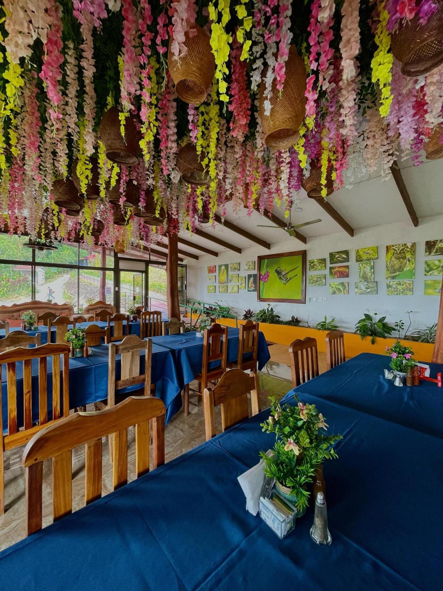 Heliconias Rainforest Lodge บิฆากัว ภายนอก รูปภาพ
